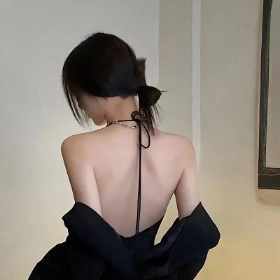 弗洛尔和她的两个丈夫
